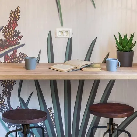 Evita In The Old Center Of Sunny Appartamento Capodistria