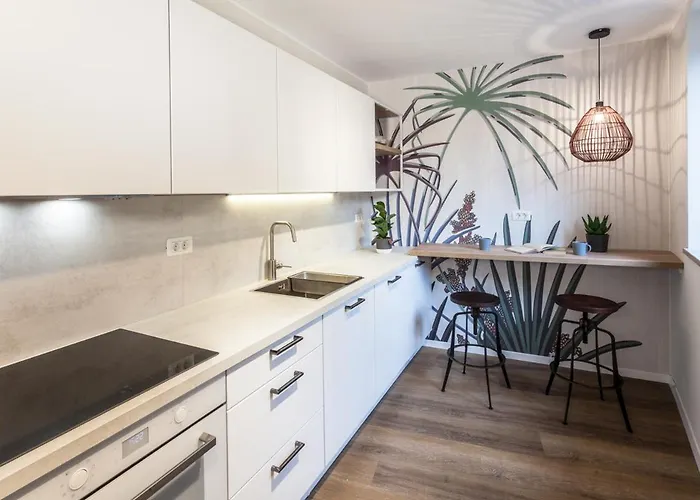 Evita In The Old Center Of Sunny